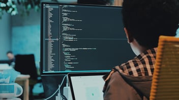 using-tech-coding_redapt_header_1