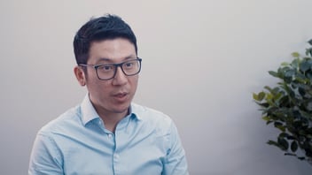 a man with glasses with the text over it reading "what is an oem appliance?"
